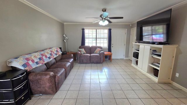 32 Mcarthur Dr, Cabot, AR 72023
