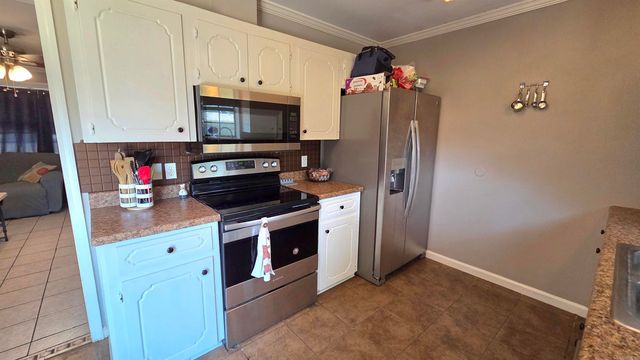 32 Mcarthur Dr, Cabot, AR 72023