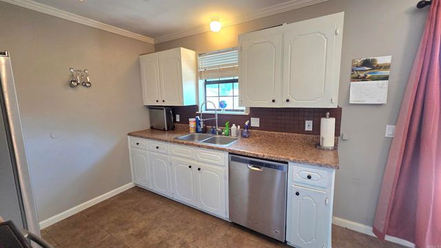 32 Mcarthur Dr, Cabot, AR 72023