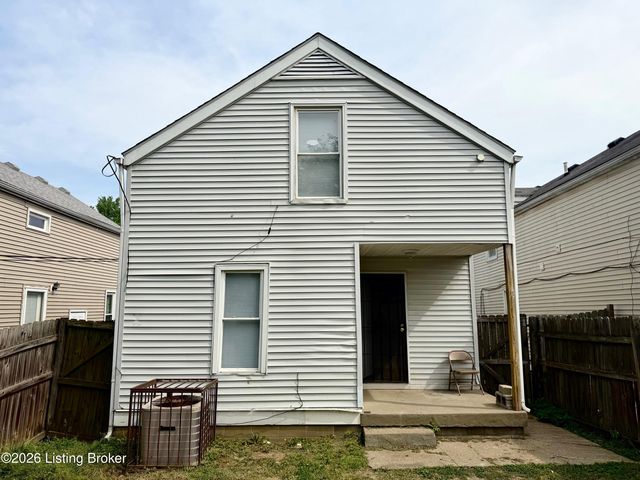 1904 W Madison St, Louisville, KY 40203