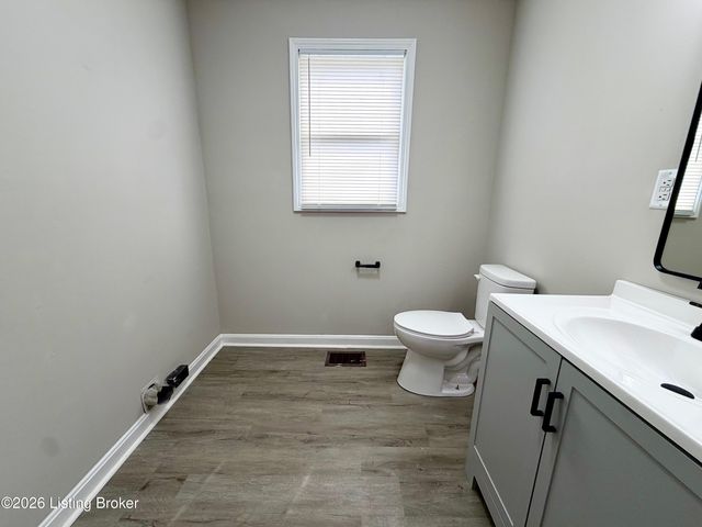 1904 W Madison St, Louisville, KY 40203