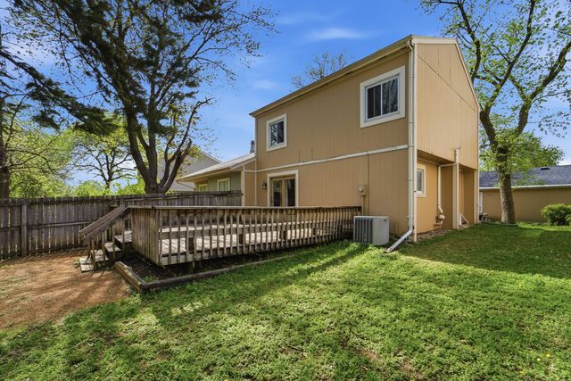 8307 Twana Drive, Urbandale, IA 50322