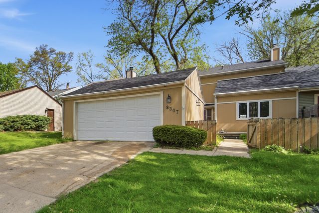 8307 Twana Drive, Urbandale, IA 50322