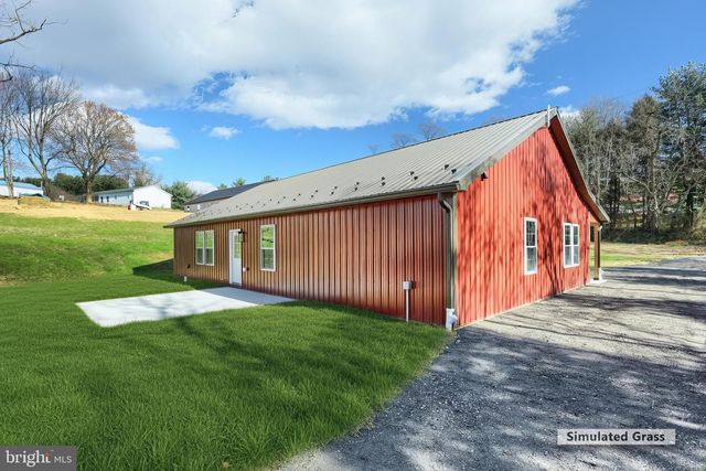 10640 ENFIELD RD, Felton, PA 17322