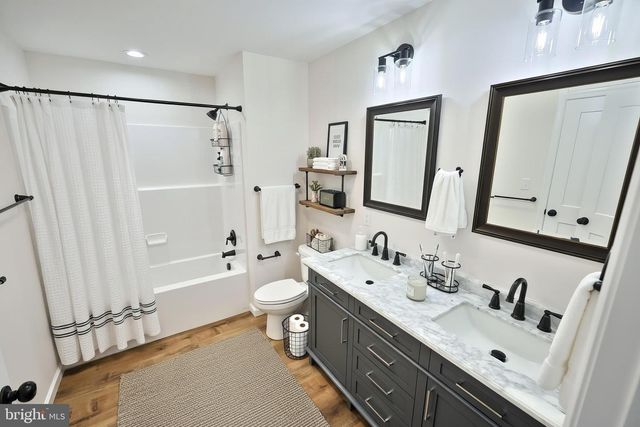 10640 ENFIELD RD, Felton, PA 17322