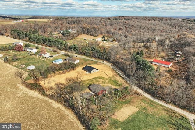 10640 ENFIELD RD, Felton, PA 17322