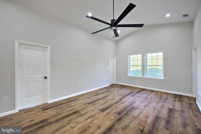 10640 ENFIELD RD, Felton, PA 17322