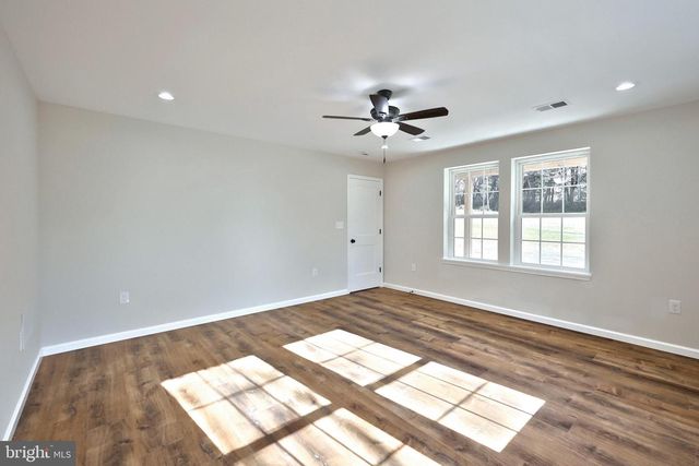 10640 ENFIELD RD, Felton, PA 17322