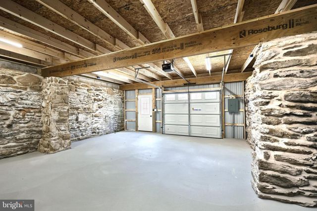 10640 ENFIELD RD, Felton, PA 17322