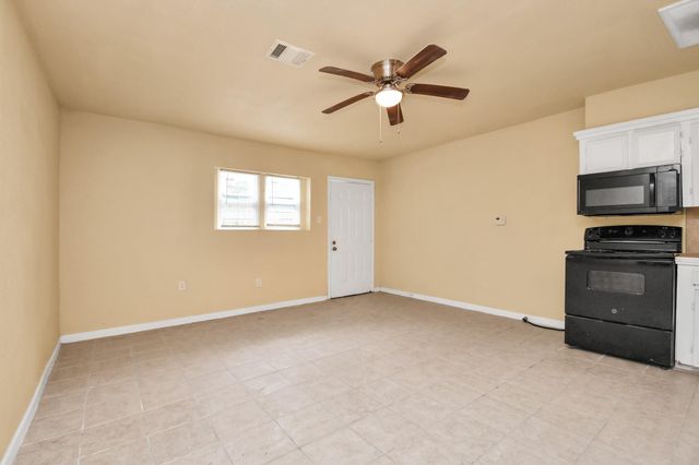 5714 Doulton Drive, Houston, TX 77033