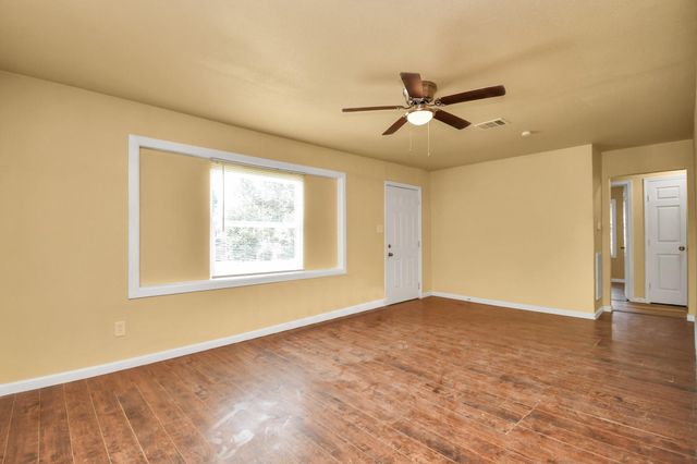 5714 Doulton Drive, Houston, TX 77033