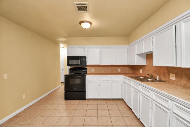 5714 Doulton Drive, Houston, TX 77033