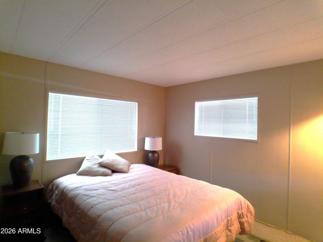 379 N STALLION Court, Queen Valley, AZ 85118