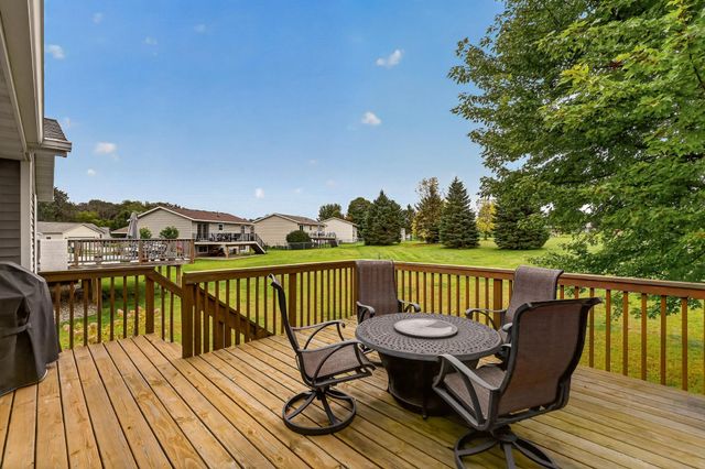 4640 Ruby Lane NW, Rochester, MN 55901