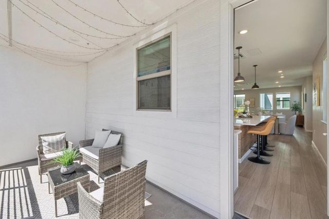 5761 Vibrant Loop, San Jose, CA 95119