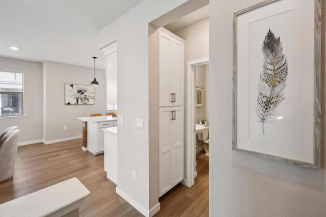 5761 Vibrant Loop, San Jose, CA 95119