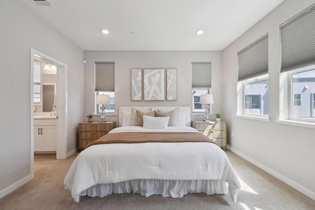 5761 Vibrant Loop, San Jose, CA 95119