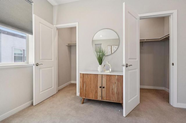 5761 Vibrant Loop, San Jose, CA 95119