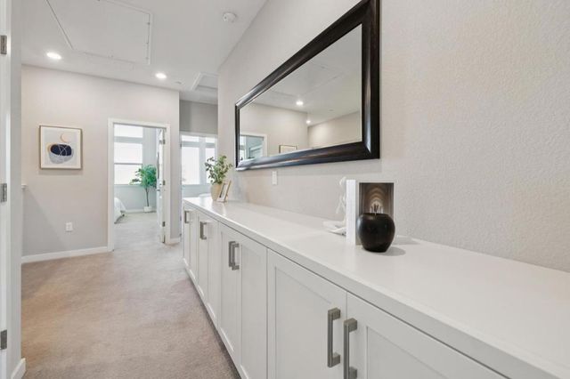 5761 Vibrant Loop, San Jose, CA 95119