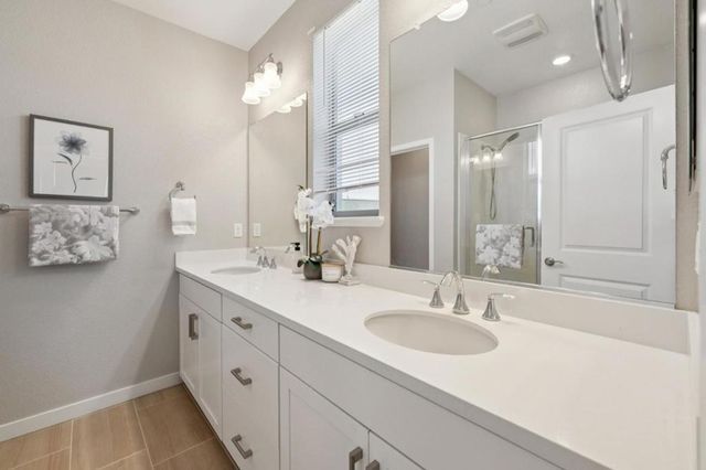 5761 Vibrant Loop, San Jose, CA 95119