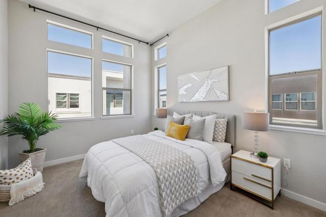 5761 Vibrant Loop, San Jose, CA 95119