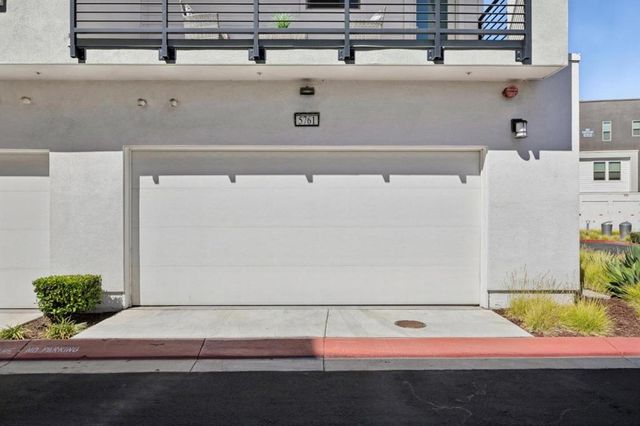 5761 Vibrant Loop, San Jose, CA 95119