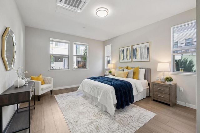 5761 Vibrant Loop, San Jose, CA 95119