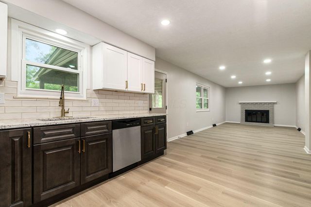 151 Bristol Drive SW, Reynoldsburg, OH 43068