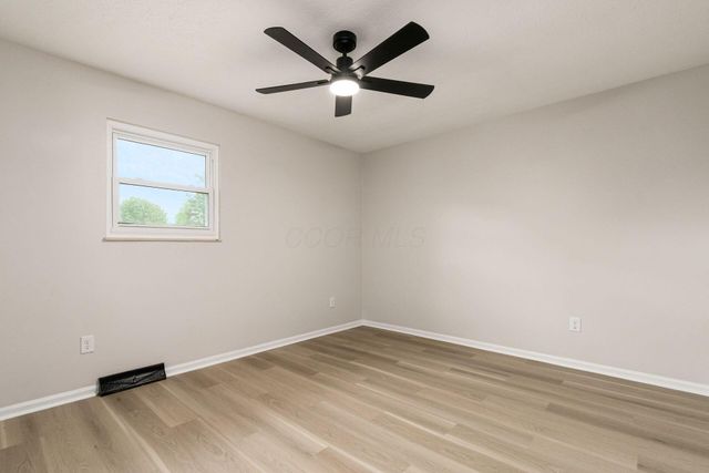 151 Bristol Drive SW, Reynoldsburg, OH 43068