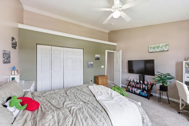 211 Cavanaugh Drive, Commercial Point, OH 43116