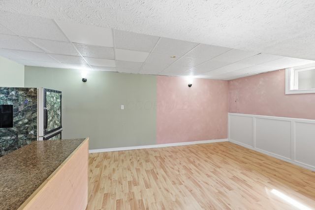 211 Cavanaugh Drive, Commercial Point, OH 43116