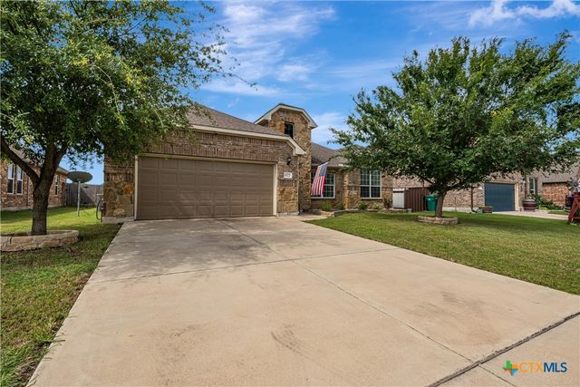 822 Old World Drive, Harker Heights, TX 76548