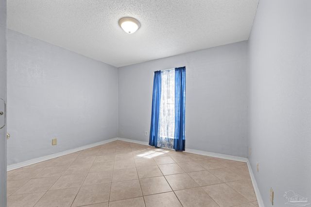 600 Scenic Hwy 202, Pensacola, FL 32503