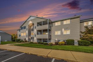 8410 N Jasonville Court SE 71, Caledonia, MI 49316