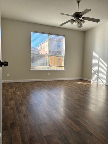 854 Crockett Drive, Lavon, TX 75166