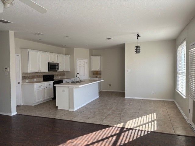 854 Crockett Drive, Lavon, TX 75166