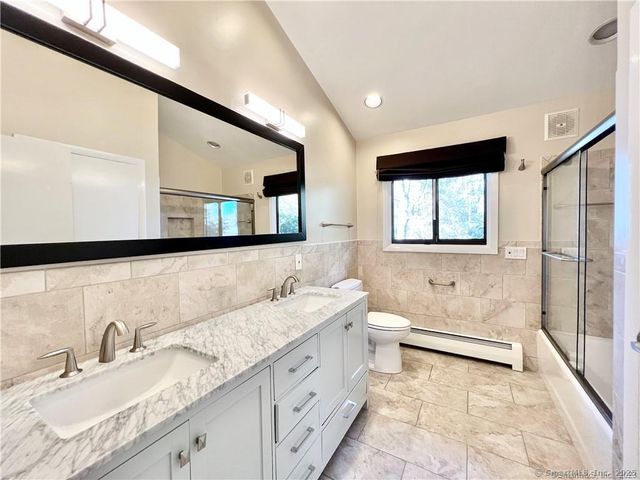 14 Constance Lane, Stamford, CT 06903