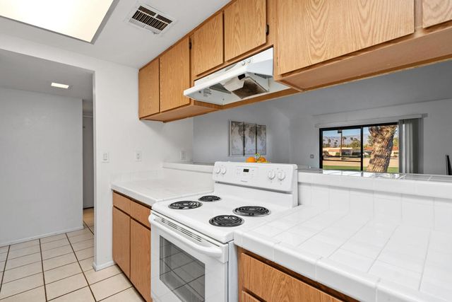 40856 La Costa Circle E, Palm Desert, CA 92211