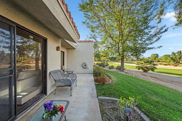 40856 La Costa Circle E, Palm Desert, CA 92211