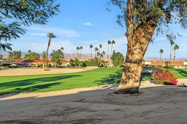 40856 La Costa Circle E, Palm Desert, CA 92211