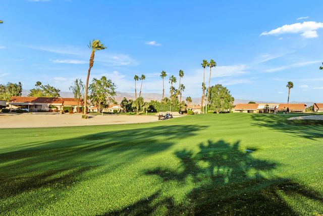 40856 La Costa Circle E, Palm Desert, CA 92211