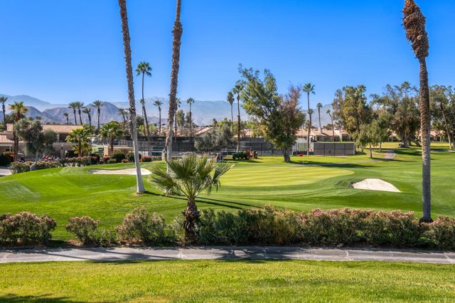 40856 La Costa Circle E, Palm Desert, CA 92211