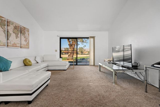 40856 La Costa Circle E, Palm Desert, CA 92211