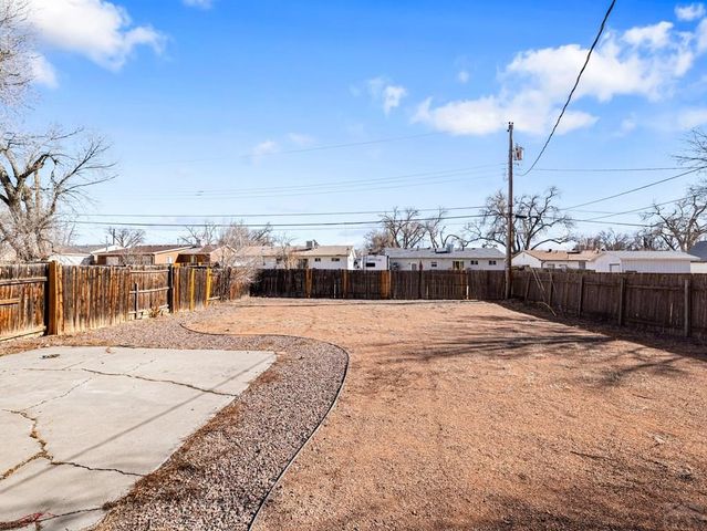 3126 Skyview Ave, Pueblo, CO 81008