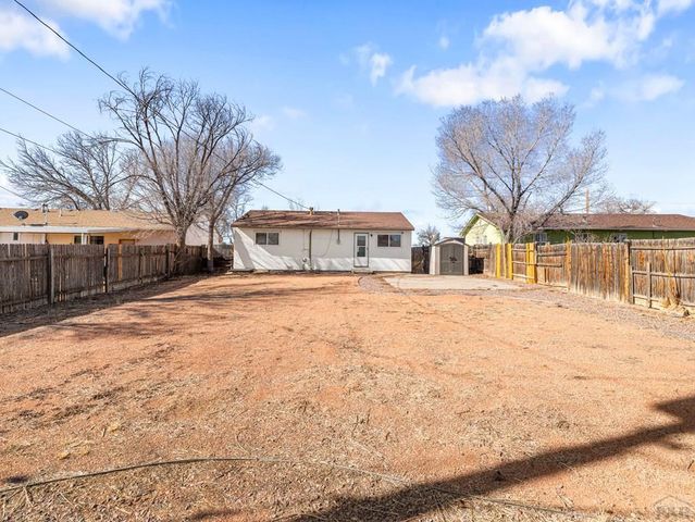 3126 Skyview Ave, Pueblo, CO 81008
