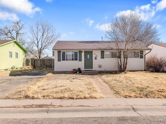 3126 Skyview Ave, Pueblo, CO 81008