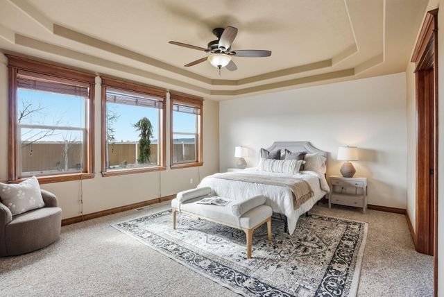 1228 E Fireside Ln, Spokane, WA 99208