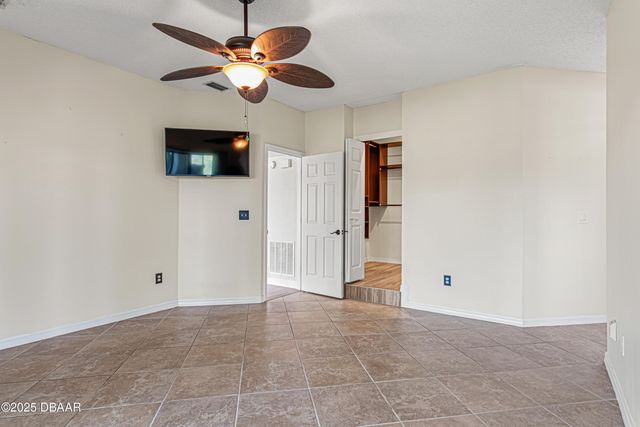 3183 Royal Birkdale Way, Port Orange, FL 32128