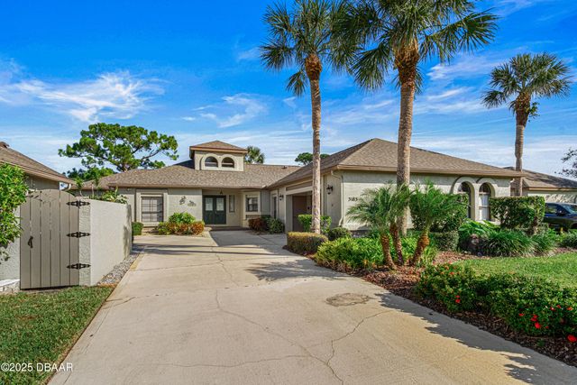 3183 Royal Birkdale Way, Port Orange, FL 32128