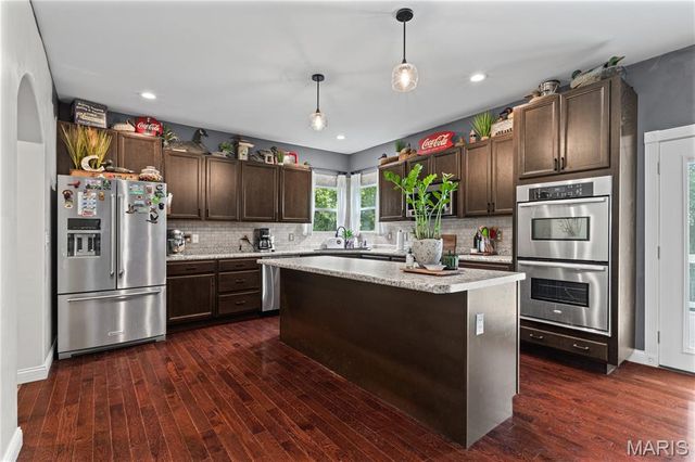 5604 Katys Way, Hillsboro, MO 63050